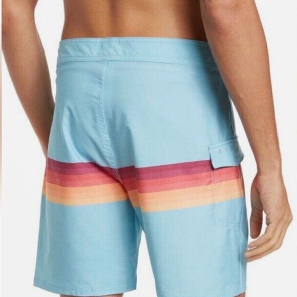 Rip Curl NWT Cove Board-shorts Men’s Sz 38 in the color Cerulean - Picture 3 of 5